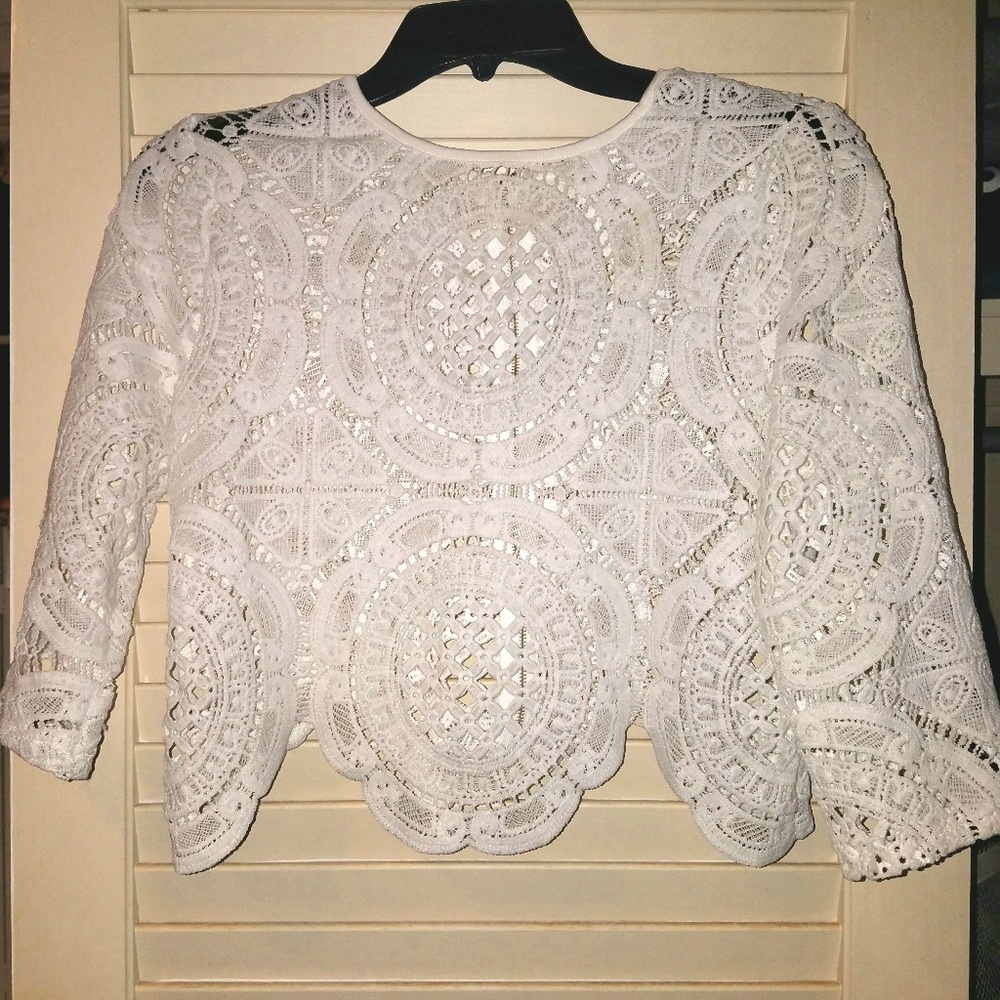 White lace crop top